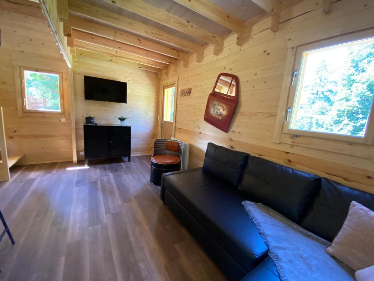 Le Domaine Caribou Bed and Breakfast Sainte-Opportune-la-Mare Exteriör bild