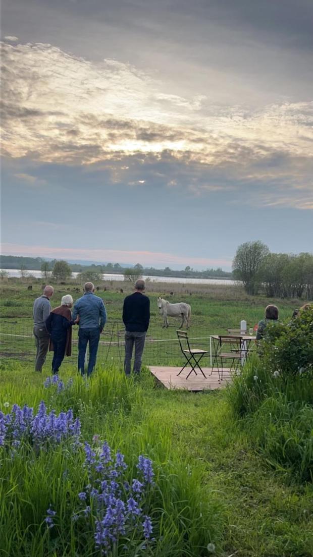 Le Domaine Caribou Bed and Breakfast Sainte-Opportune-la-Mare Exteriör bild